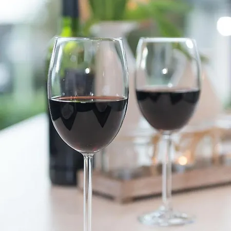 Moderne Ferienwohnung-Seenaehe-Terrasse-Parkplatz-Wallbox-Fahrradparkplatz Hürtgenwald