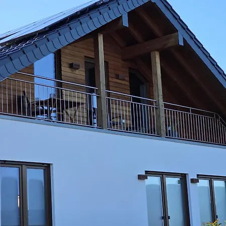 Moderne Ferienwohnung-seenaehe-terrasse-parkplatz-wallbox-fahrradparkplatz * Hurtgenwald