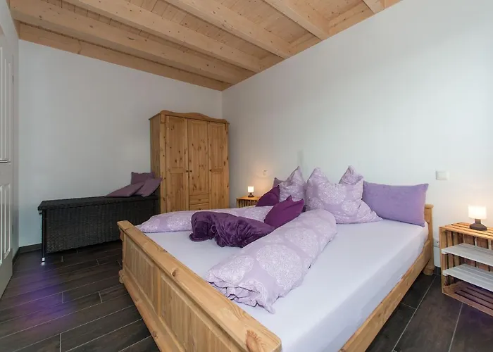 Moderne Ferienwohnung-Seenaehe-Terrasse-Parkplatz-Wallbox-Fahrradparkplatz * Hürtgenwald