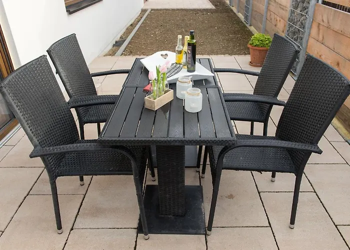 Moderne Ferienwohnung-Seenaehe-Terrasse-Parkplatz-Wallbox-Fahrradparkplatz Lejlighed *